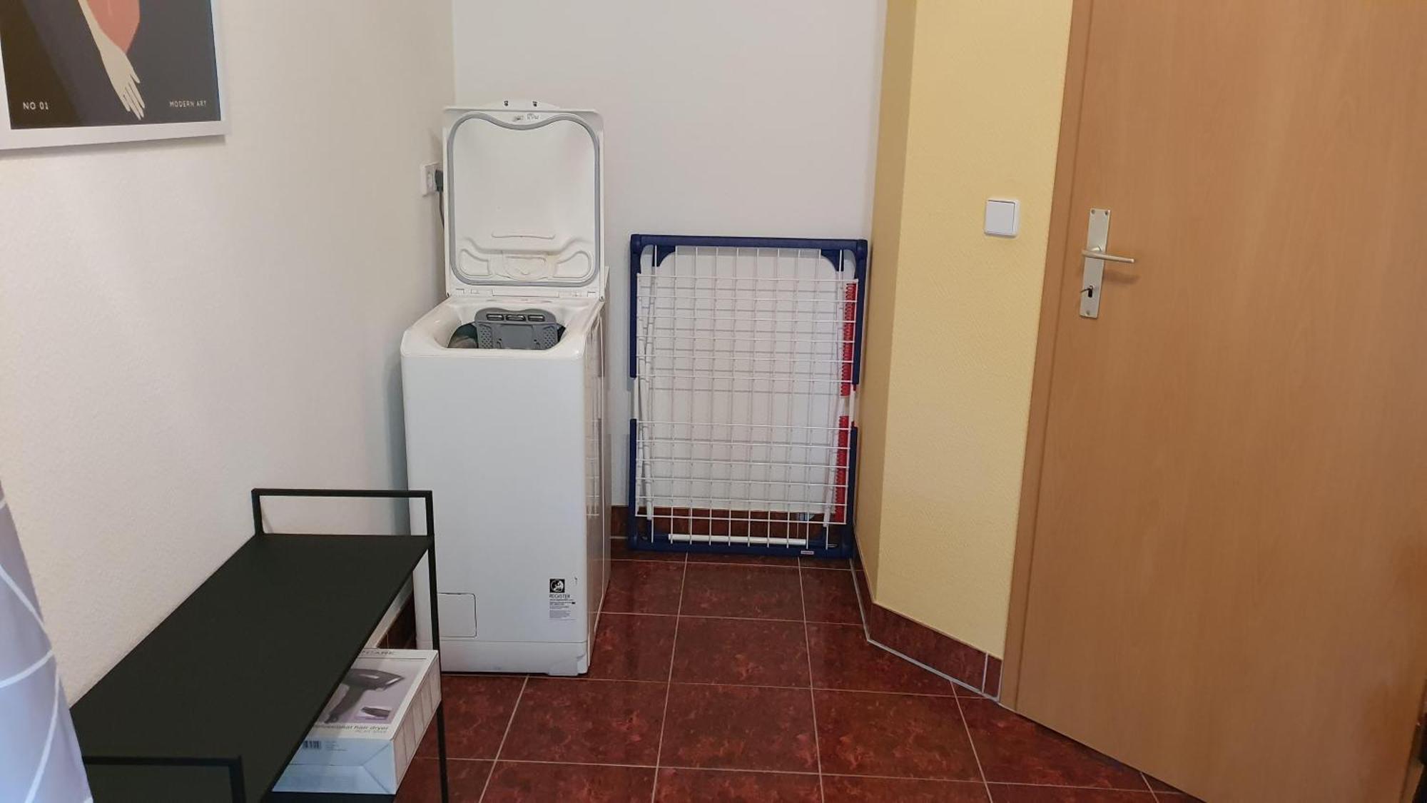 Ferienwohnung Im Gutshof Direkt Gegenueber Dem Schloss, Rhododendronpark Mit Terrasse Und Wlan Kromlau Extérieur photo