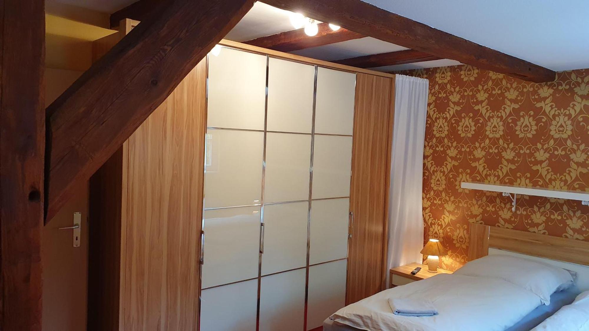 Ferienwohnung Im Gutshof Direkt Gegenueber Dem Schloss, Rhododendronpark Mit Terrasse Und Wlan Kromlau Extérieur photo